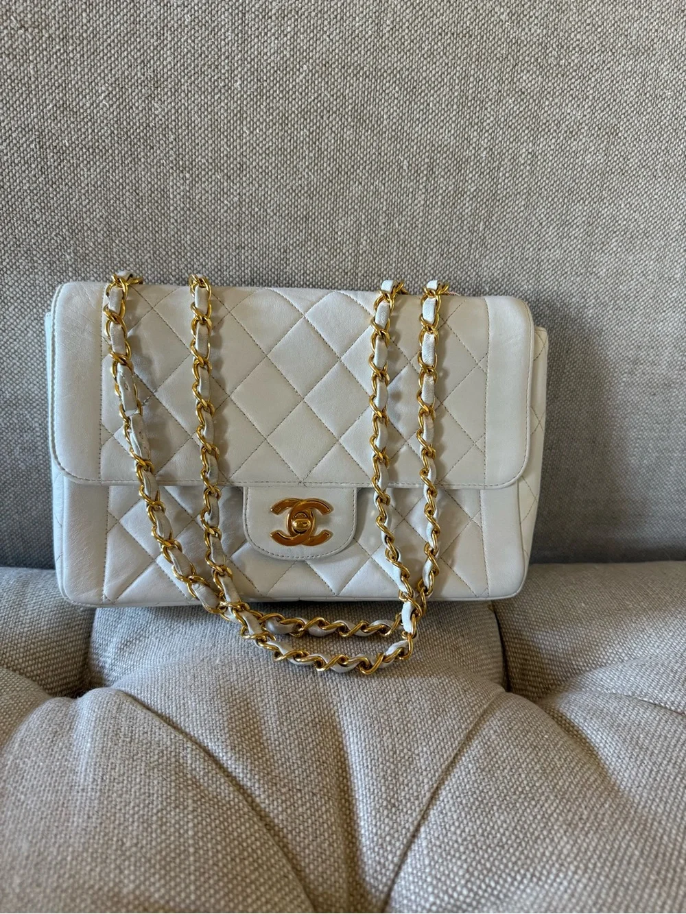 Vintage Chanel White Lambskin Quilted Flap Bag 24K Gold 1990s Authentic
